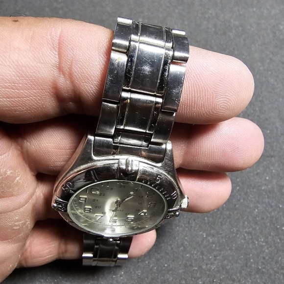 Advance Mens Silvertone Fashion Quartz Watch Working PUR54813W shows signs of we - Picture 9 of 10